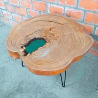 Стол из торцевого спила карагача